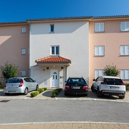 Apartments Crnekovic IV Baška Extérieur photo