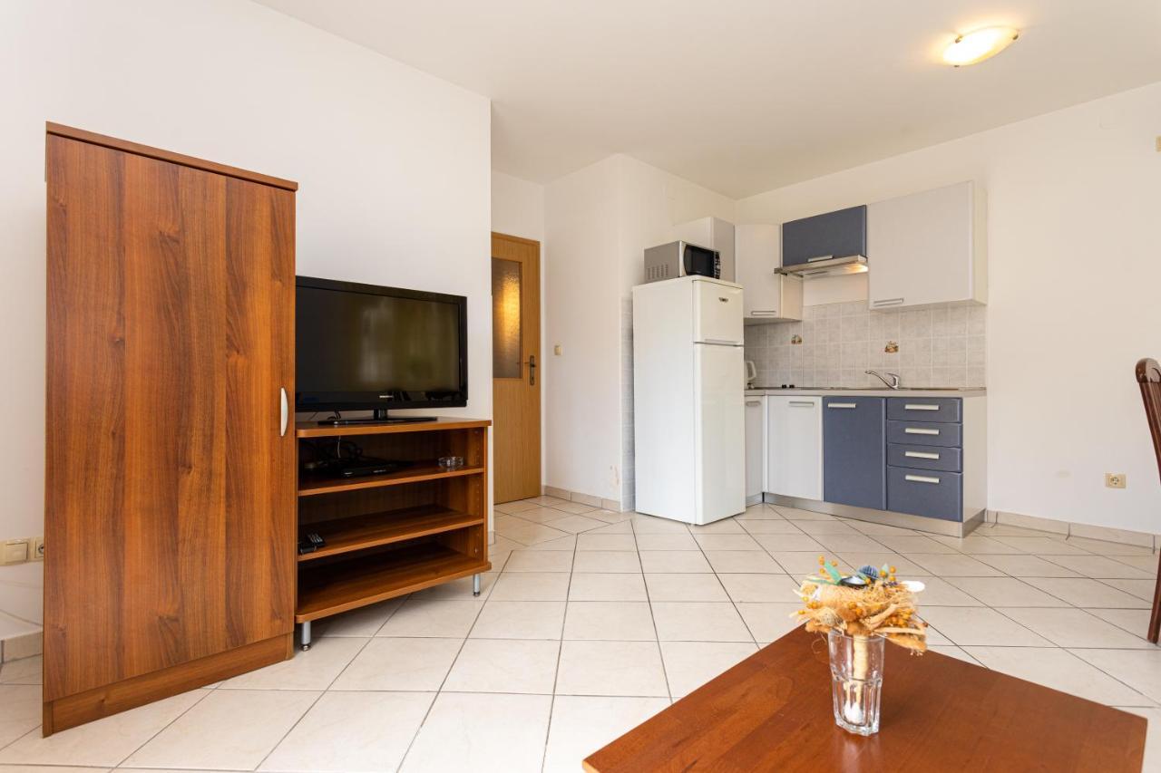 Apartments Crnekovic IV Baška Extérieur photo