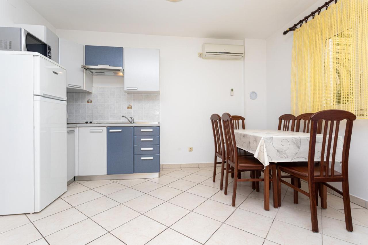 Apartments Crnekovic IV Baška Extérieur photo