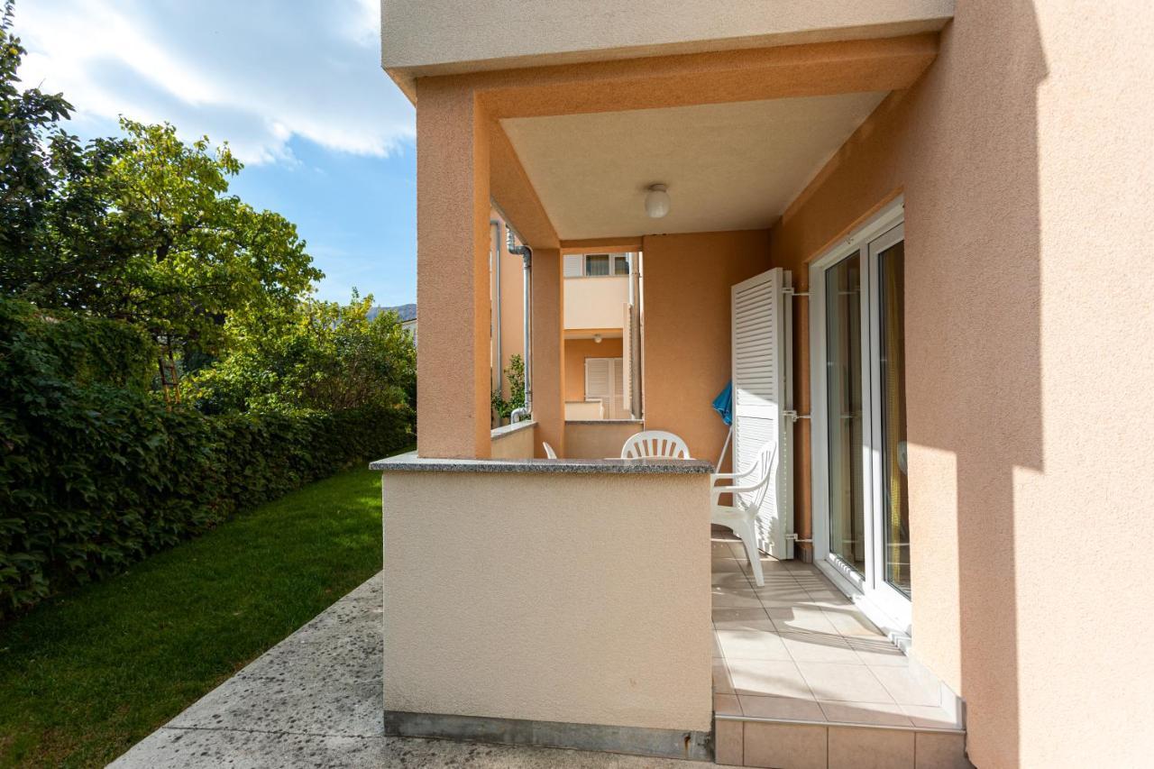 Apartments Crnekovic IV Baška Extérieur photo