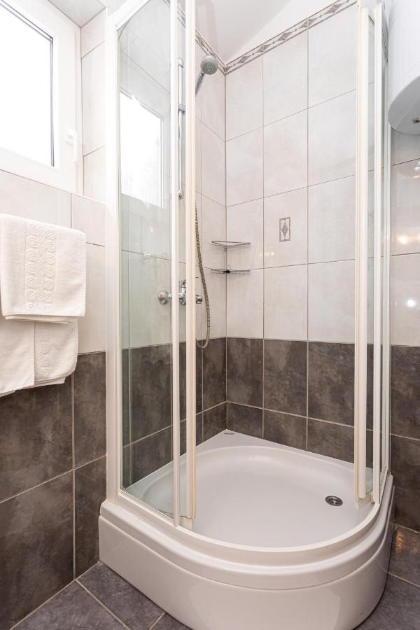 Apartments Crnekovic IV Baška Extérieur photo
