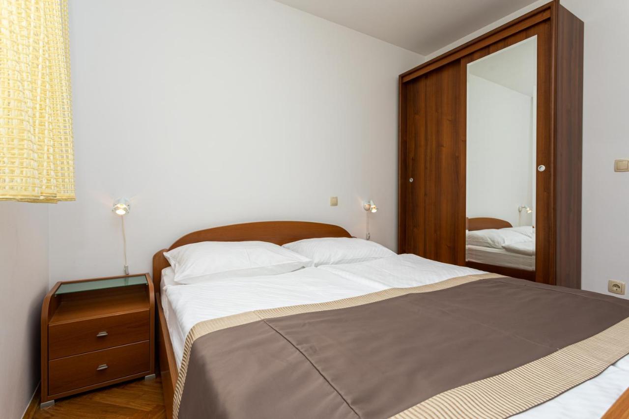Apartments Crnekovic IV Baška Extérieur photo