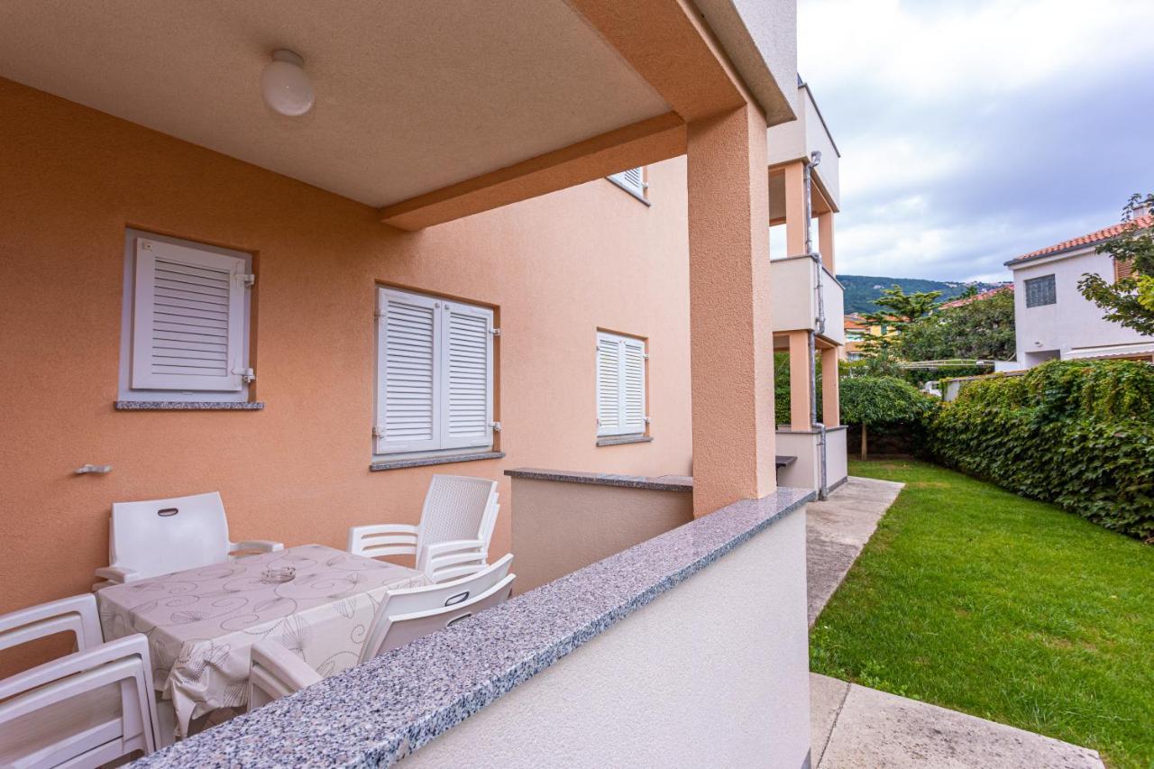 Apartments Crnekovic IV Baška Extérieur photo